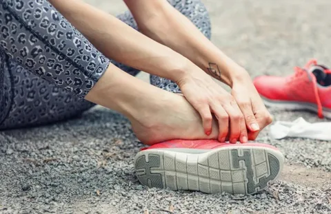 best sandals for high arches and plantar fasciitis, best men's sandals for plantar fasciitis, best sandals for plantar fasciitis